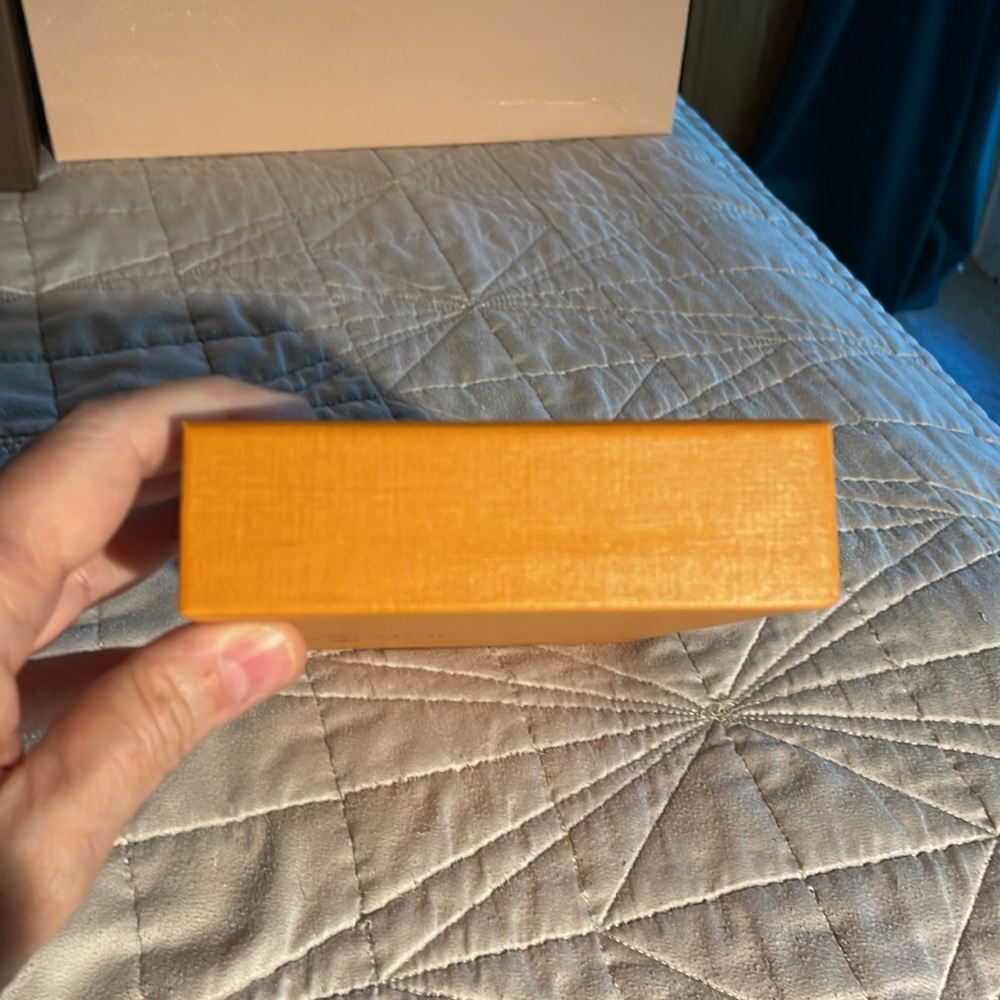 Louis Vuitton Authentic Box - Picture 7 of 13